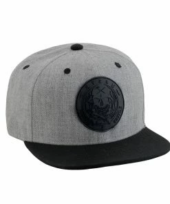 Hyraw Snapback Cap - Black Blazon